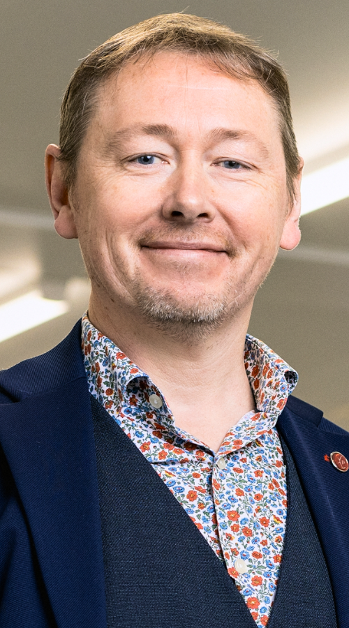 Simon Thomas